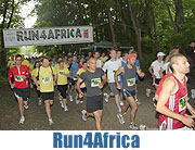 Start des Run4Africa 2010 am 13.6.2010 (Foto: Martin Schmitz)